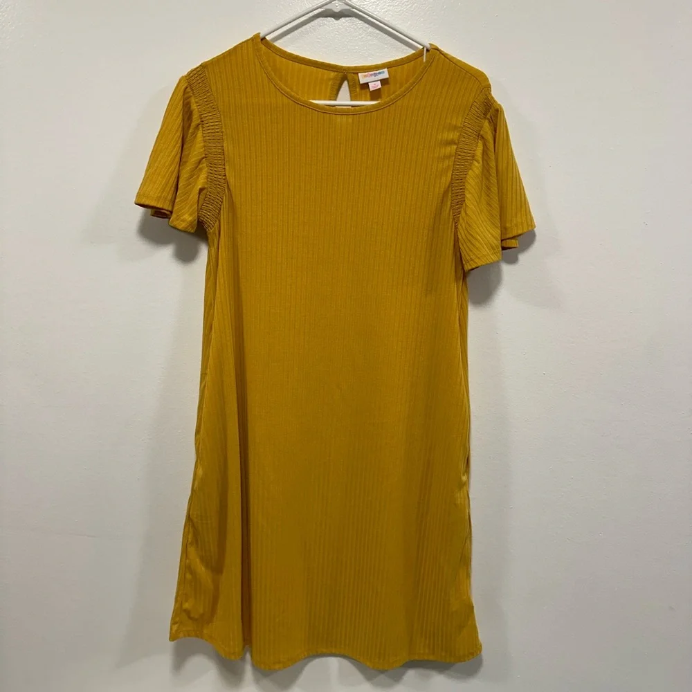 LulaRoe mustard dress! Ruffle dress with pockets! Women’s size small! - Picture 2 of 6